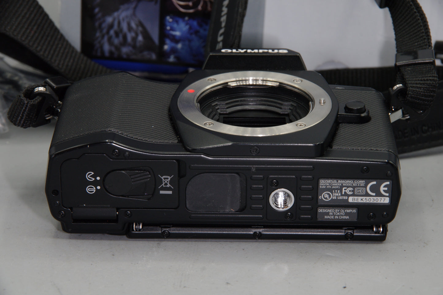 Olympus OM-D E-M5 Body – Boxed – Shutter Count 951 – M4/3 - Mint