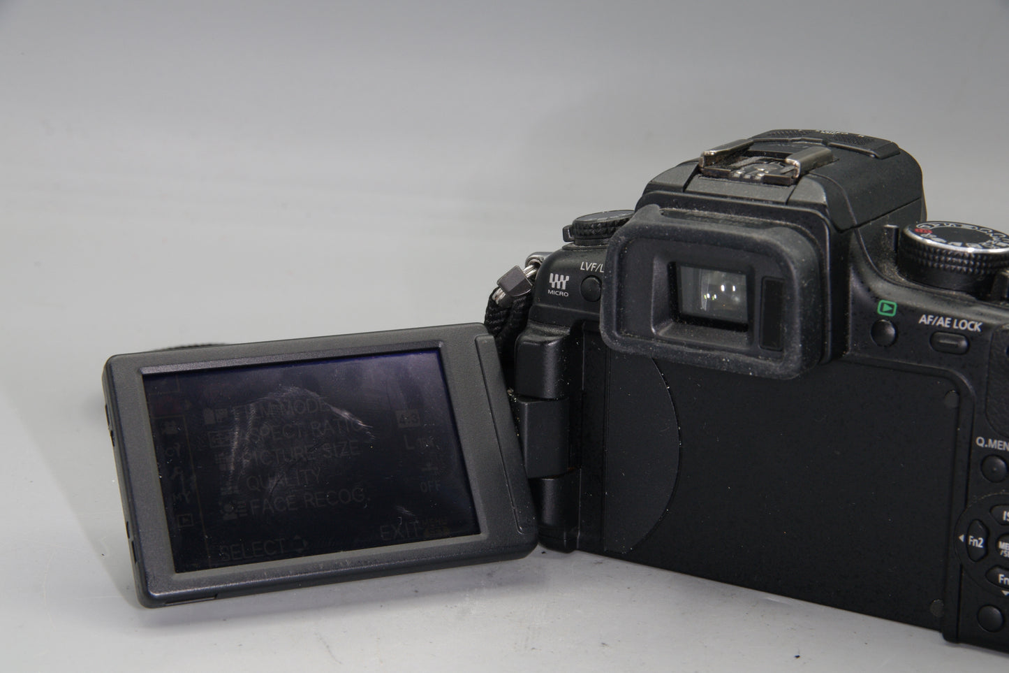 Panasonic Lumix DMC-GH2 – 16MP M4/3 Mirrorless – HD Video – VGC – Tested