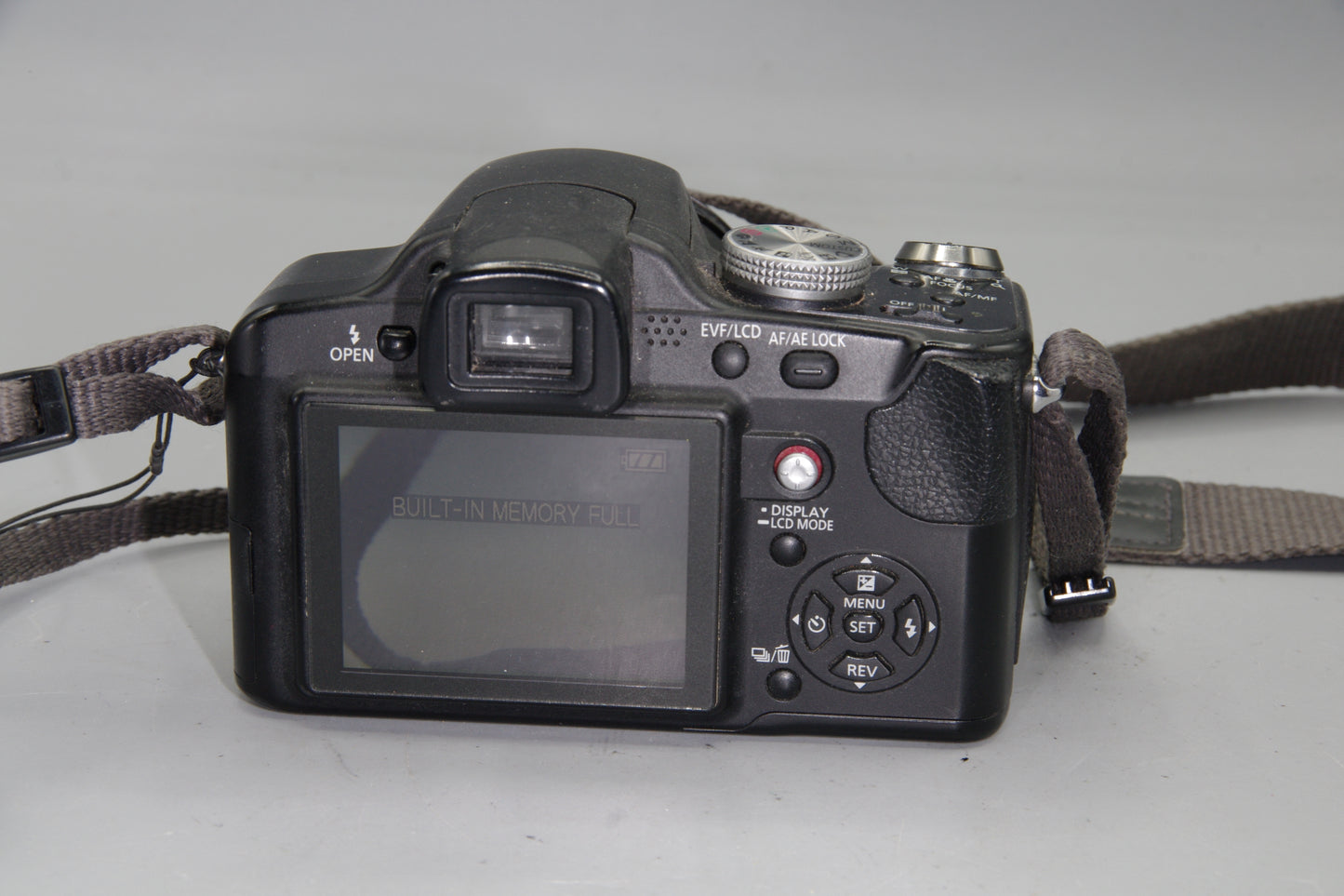Panasonic Lumix DMC-FZ18 – 18x Leica Zoom – RAW – Bridge Camera Classic