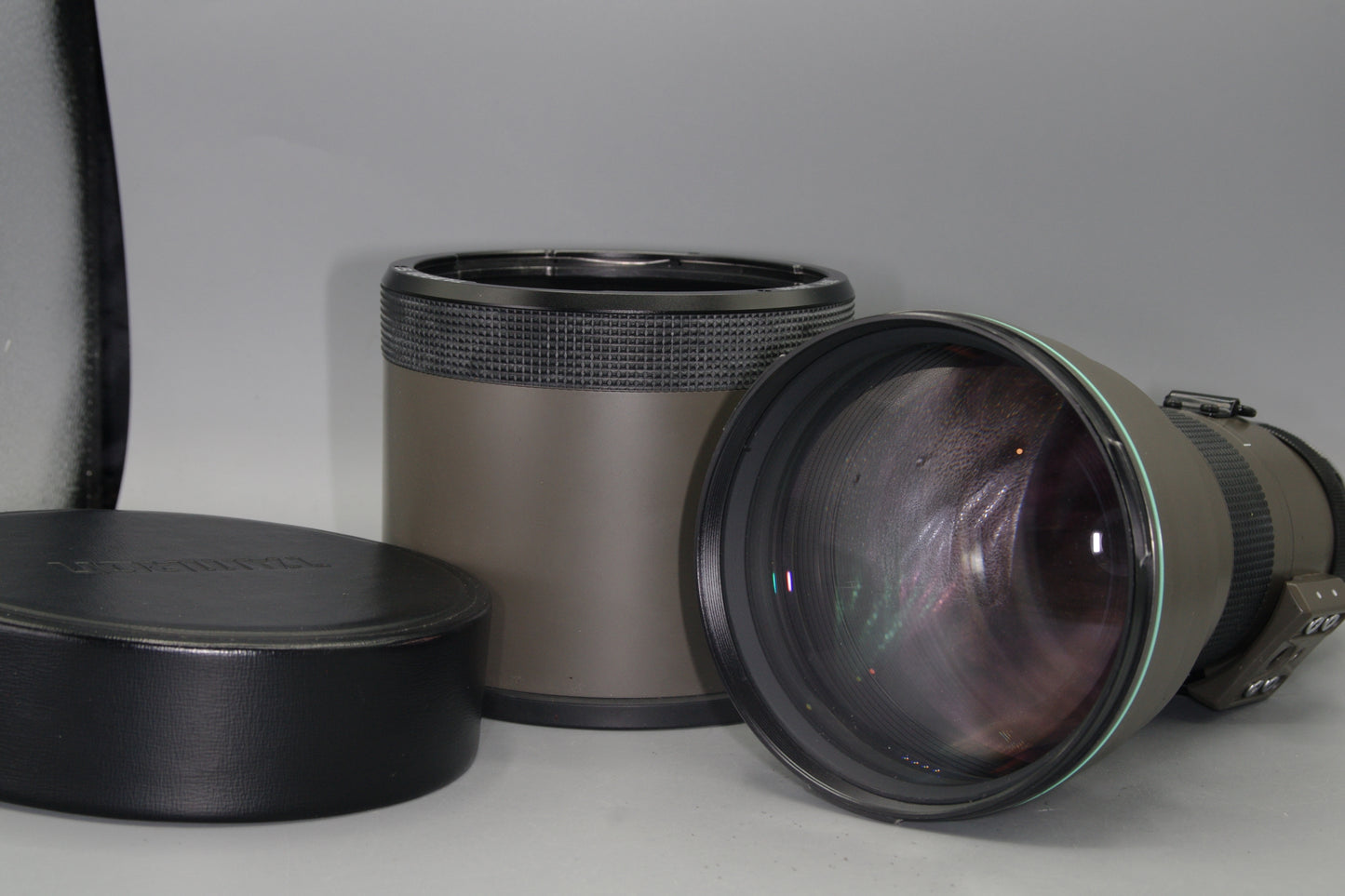 Tamron SP 300mm F/2.8 LD (IF) Lens 1.4 and 2.0 Teleconverters and case