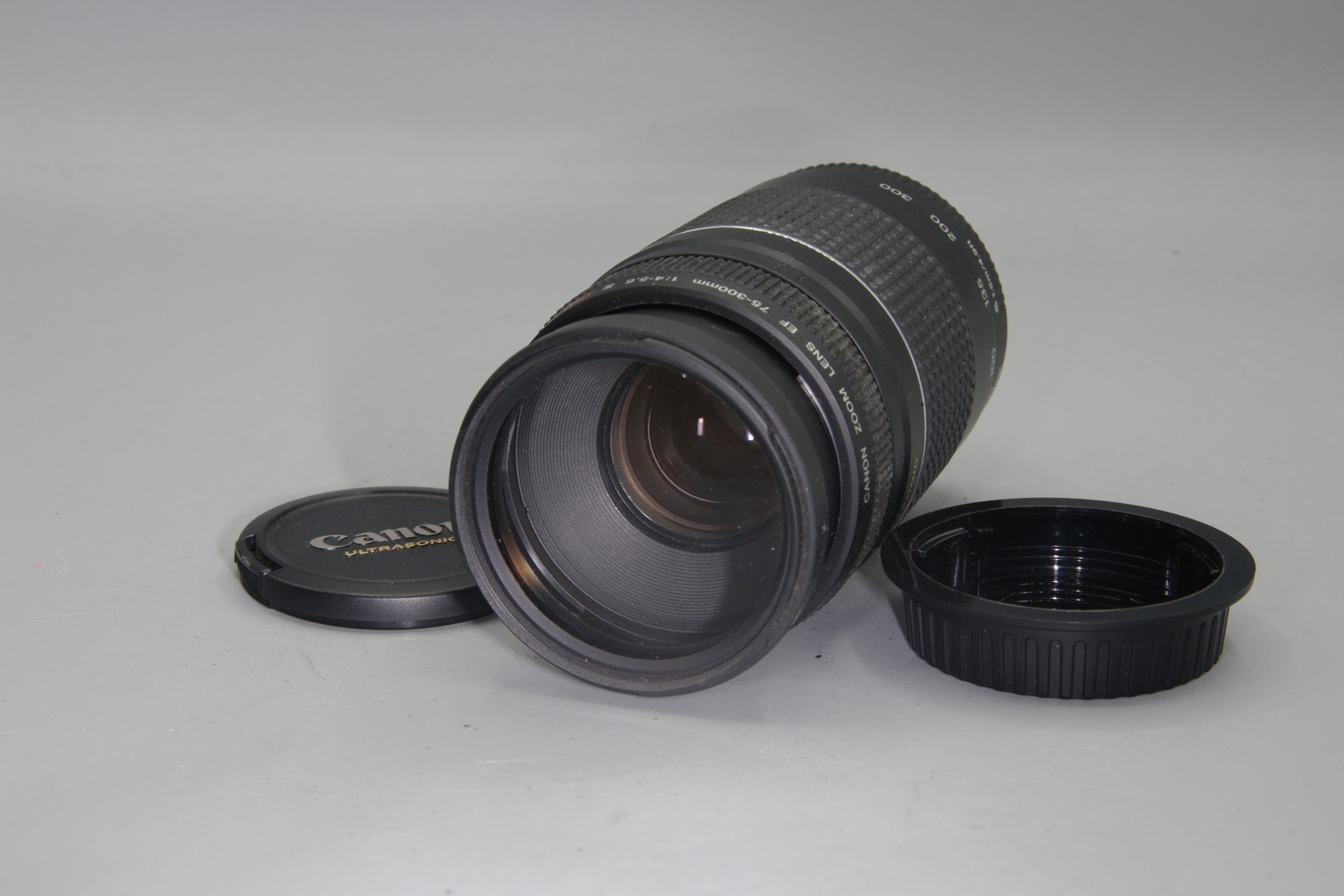 フルサイズ対応 Canon EF 75-300㎜ 1:4-5.6Ⅲ CANON EF75-300mm f4-5.6