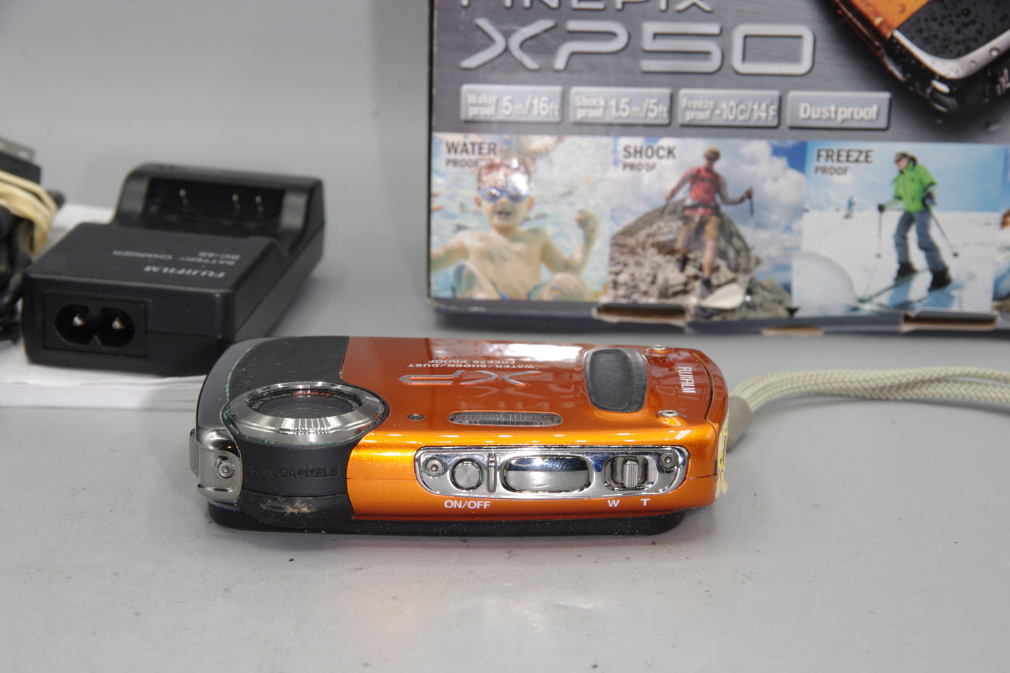 Fujifilm FinePix XP50 Waterproof Compact Camera 14MP 5x Zoom HD Video Orange