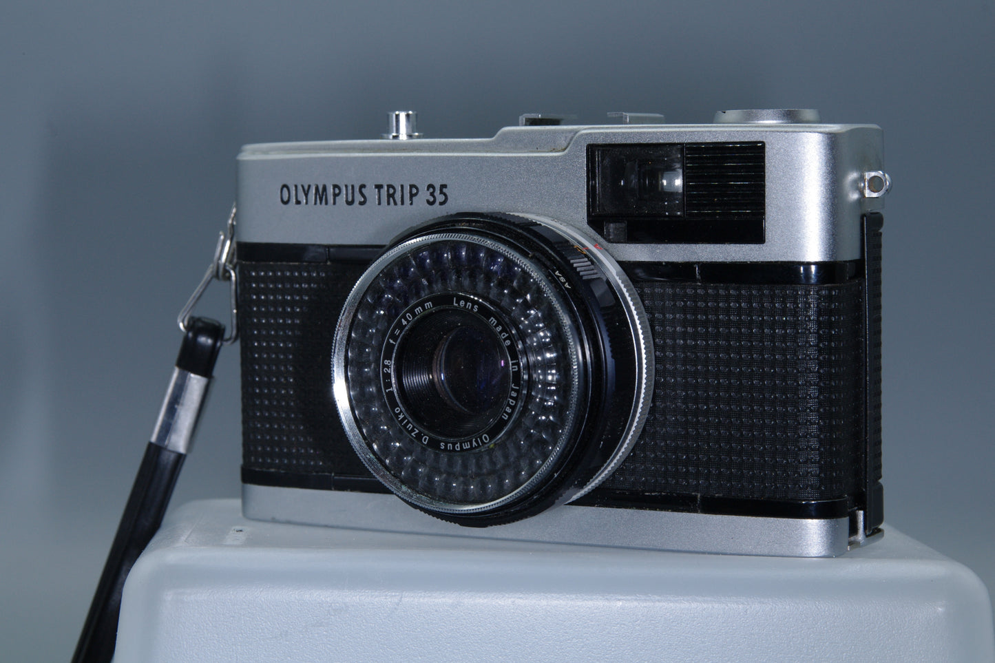 Olympus Trip 35mm Compact Camera with 40mm F/2.8 Lens  - Early Version