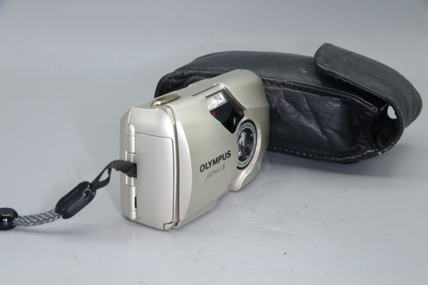 Olympus MJU II Champagne 35mm Film Camera with 35mm f2.8 Lens with Case