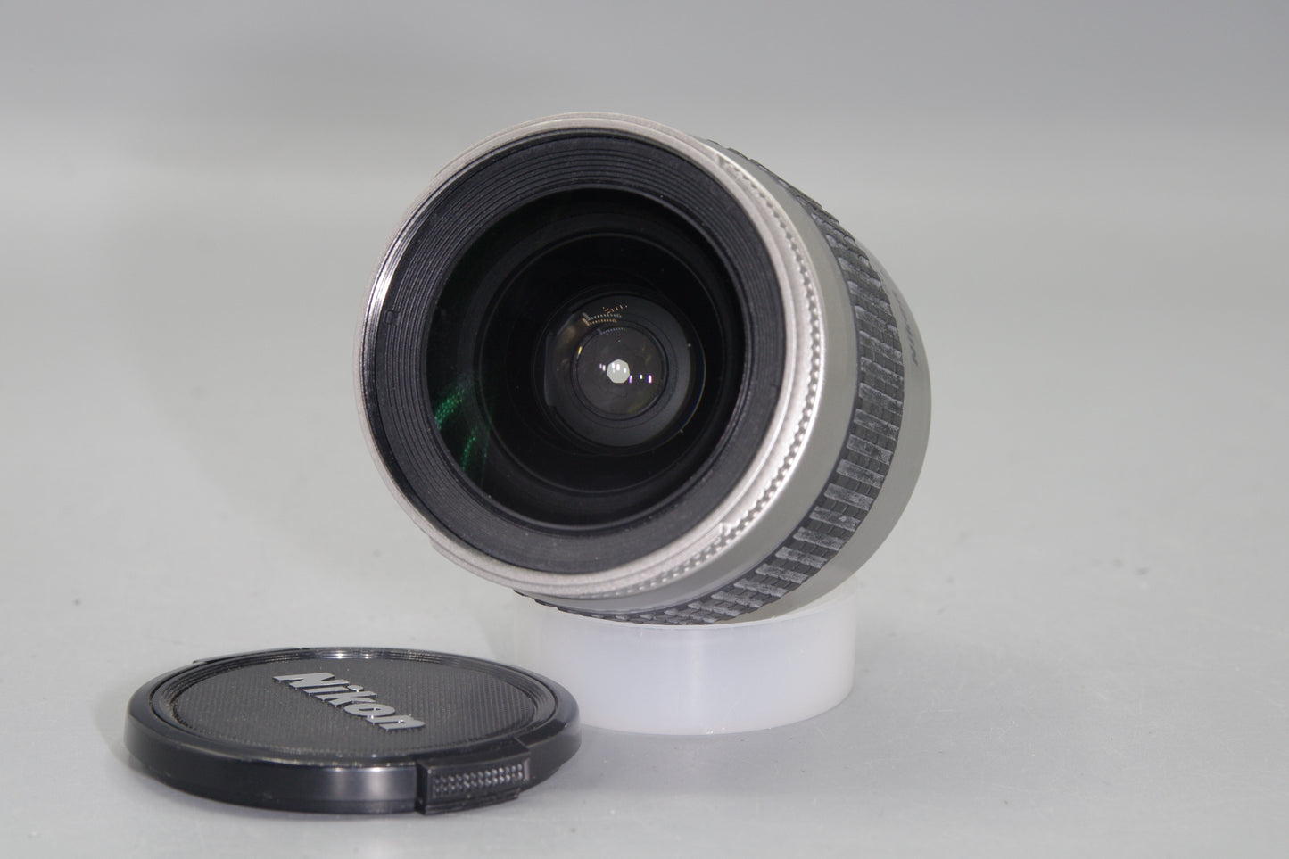 Nikon AF Nikkor 28-80mm F/3.3-5.6G