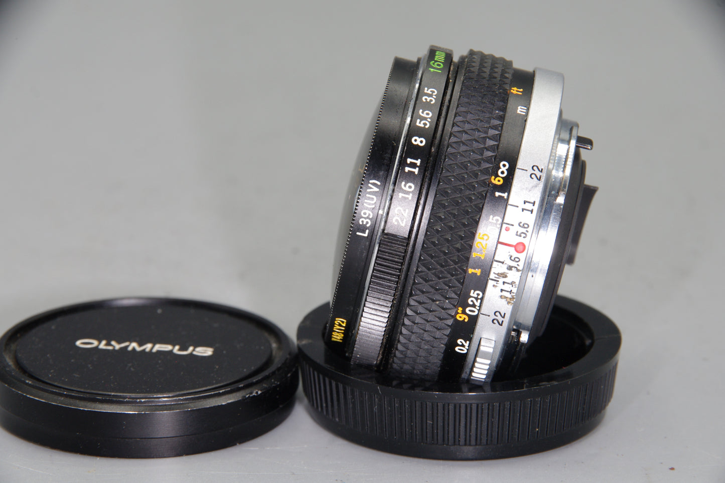 Olympus Zuiko Auto-Fisheye 16mm f/3.5 Lens for OM Mount