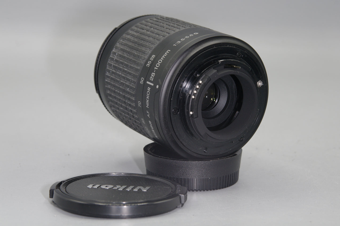 Nikon AF Nikkor 28-100mm F/3.5-5.6G