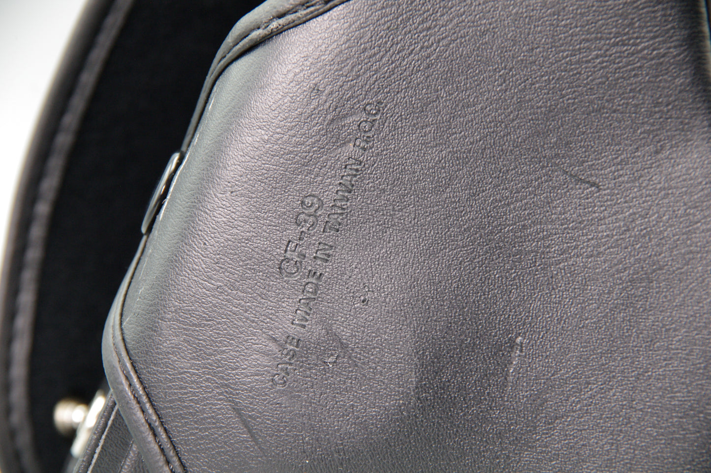 Nikon CF‑39 Leather Camera Case – For F‑801/F‑801s – VGC