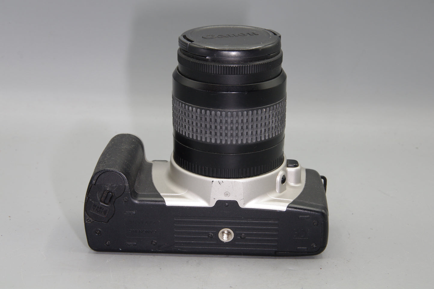 Canon EOS 300 35mm SLR Camera with 35-80mm Lens - Fully working