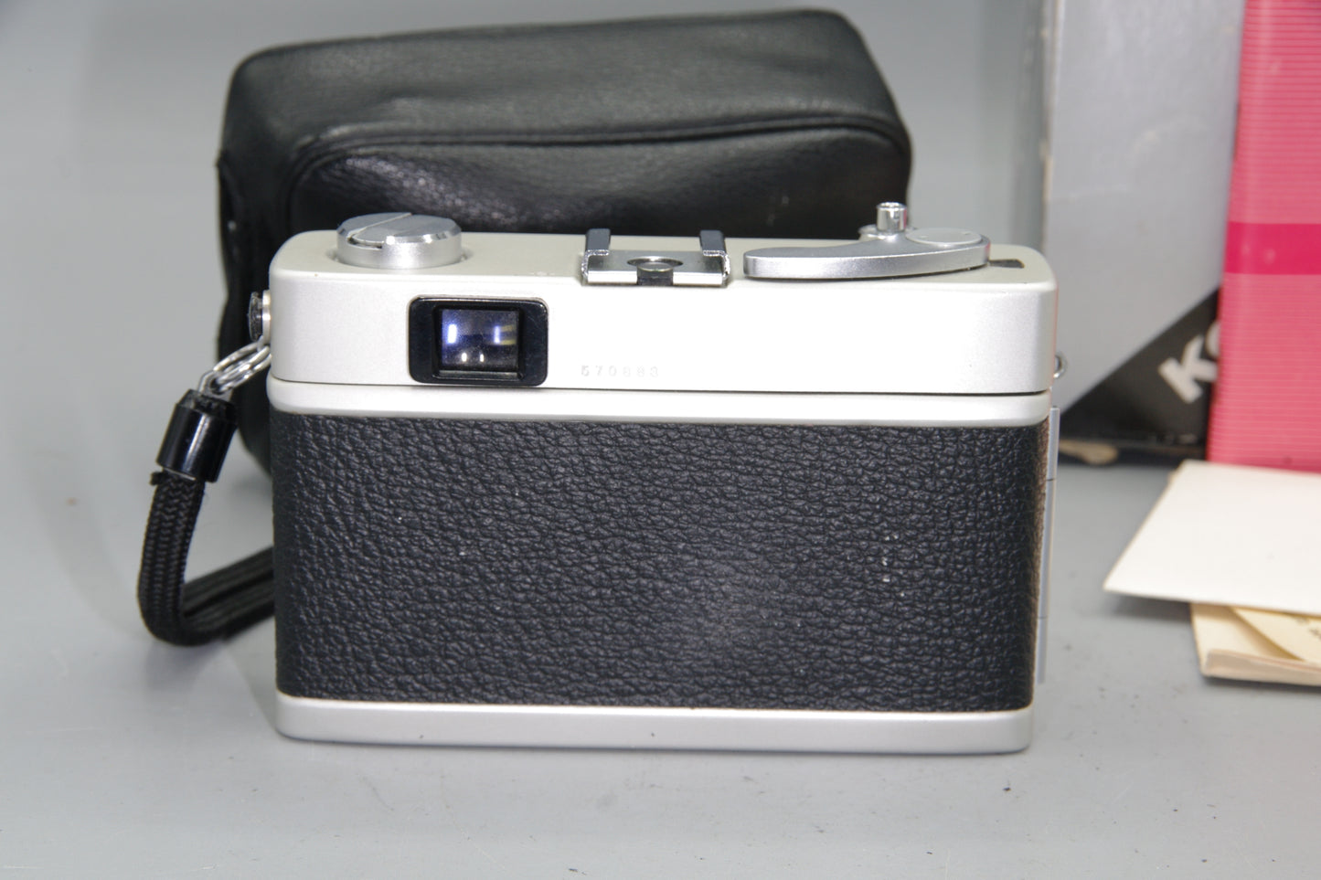 Konica C35 35mm Rangefinder Camera – Boxed, Excellent Condition with Case