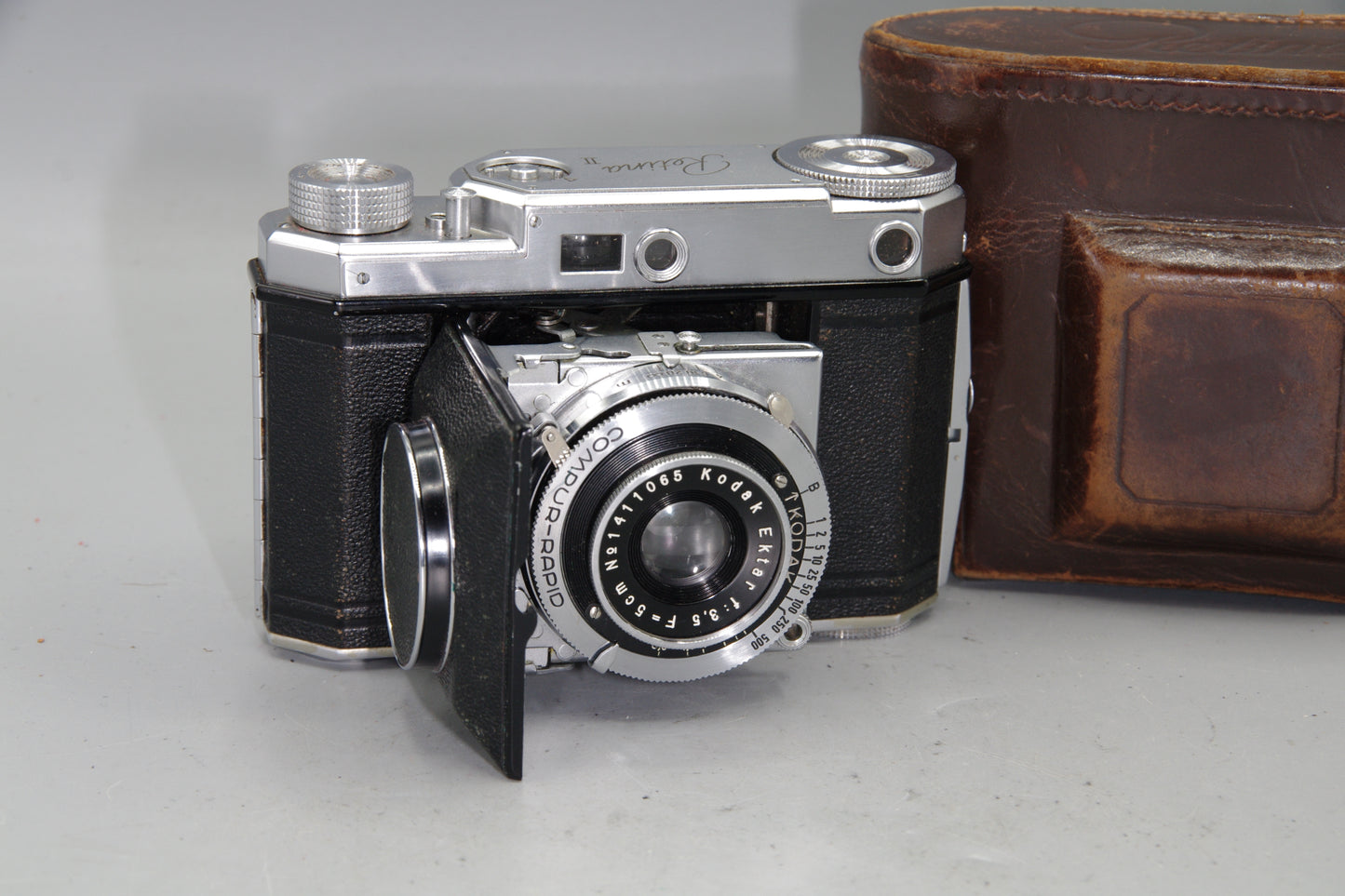 Kodak Retina II Folding Rangefinder Camera with 5cm F/3.5 Lens - shutter issue