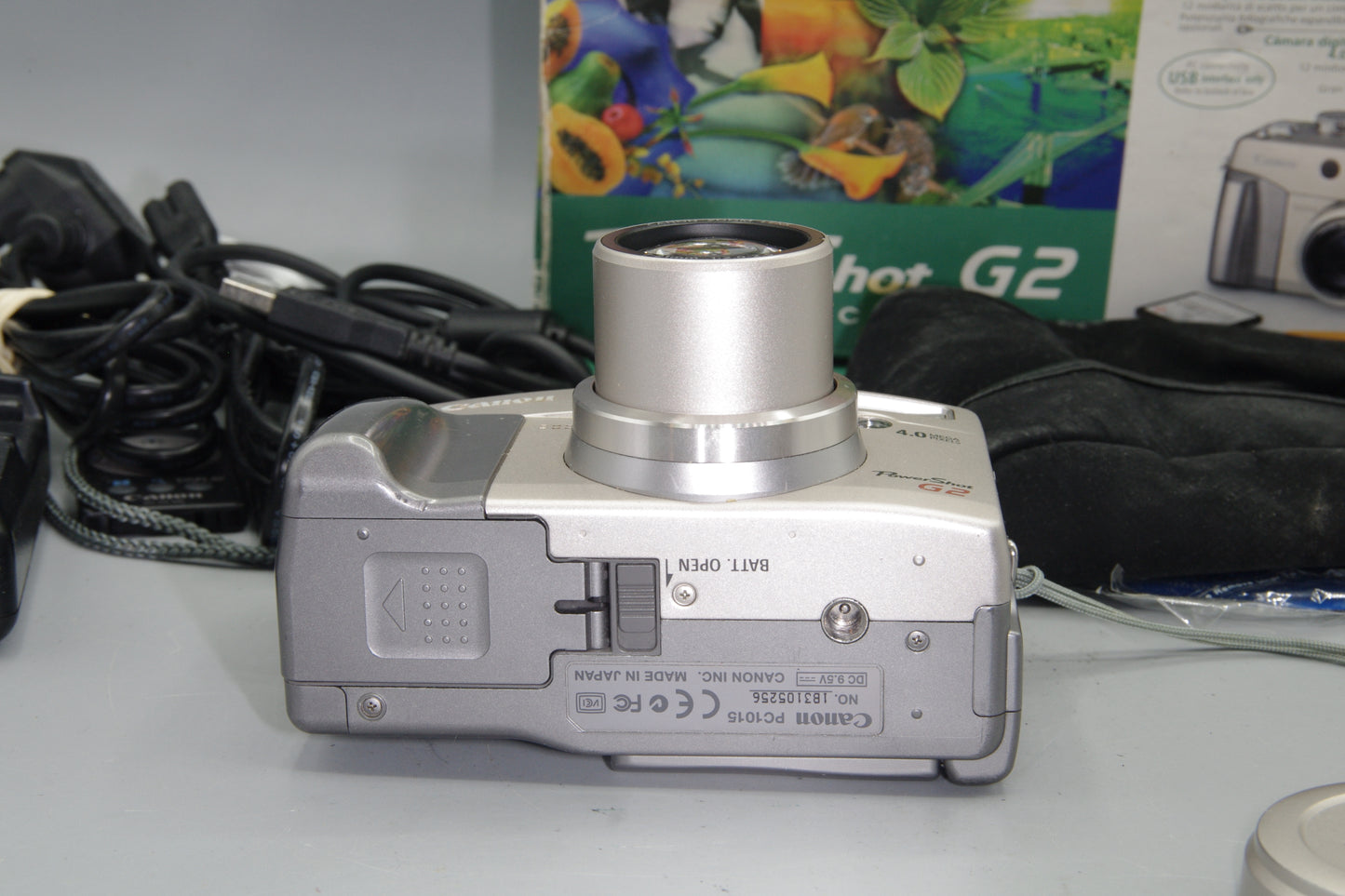 Canon PowerShot G2 4MP Digital Camera Boxed + Charger + Case