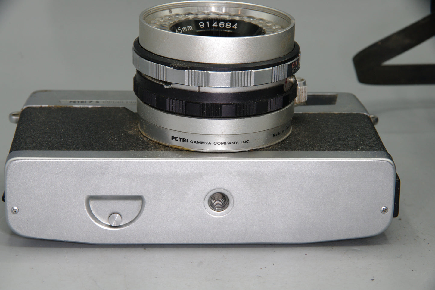 Petri 7S 35mm Rangefinder Camera + 45mm f2.8 Lens Japan 1962–1973