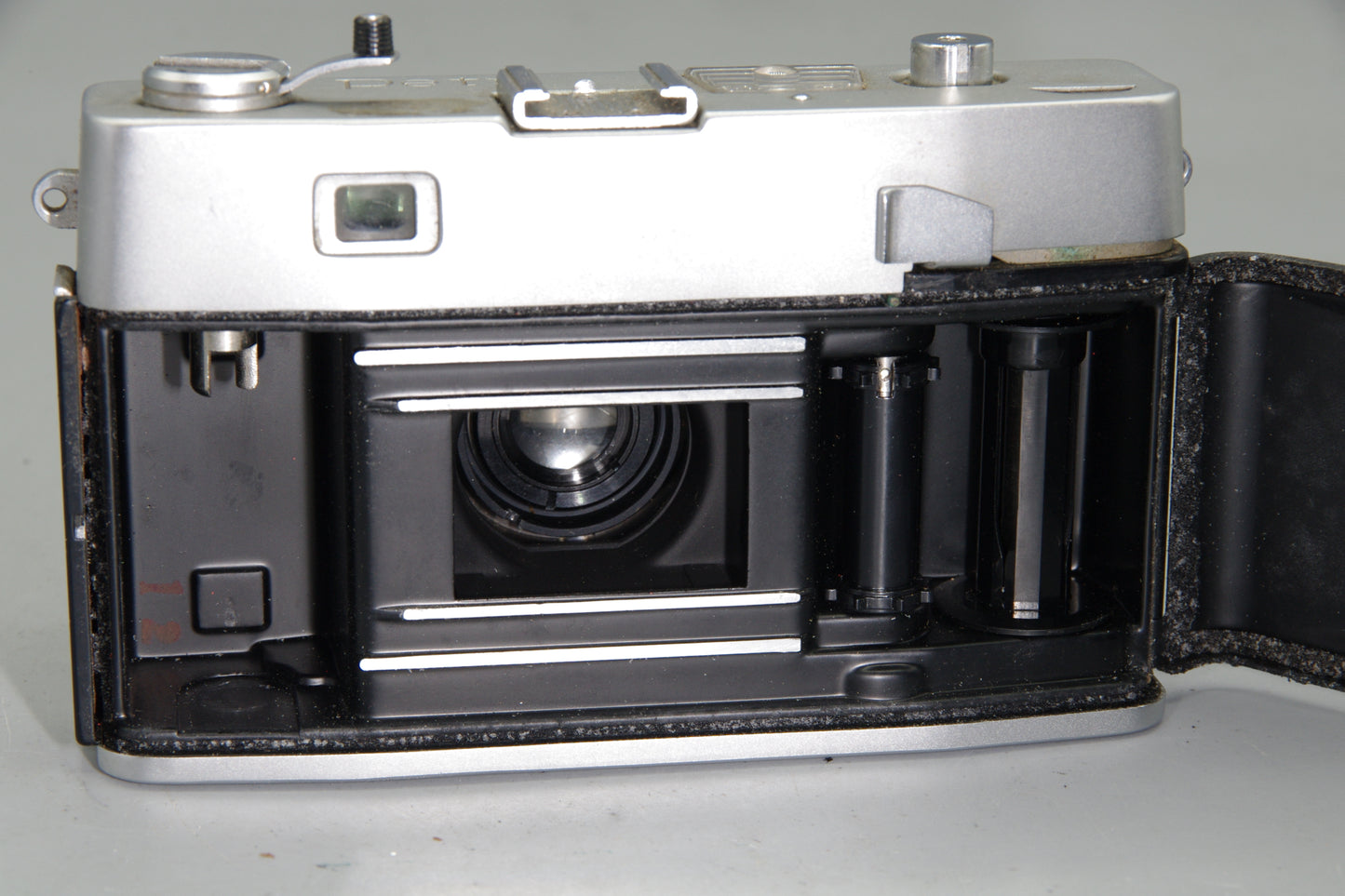 Petri 7S 35mm Rangefinder Camera + 45mm f2.8 Lens Japan 1962–1973