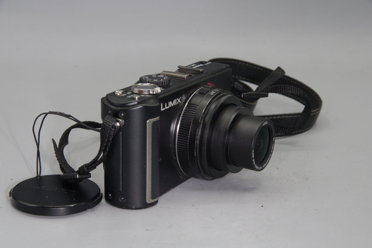 Panasonic Lumix DMC-LX3 Compact Camera 10MP f2.0–2.8 Leica Lens HD Video