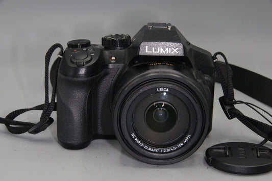 Panasonic Lumix FZ330 Bridge Camera – 4K Video, 24x Zoom, Tested