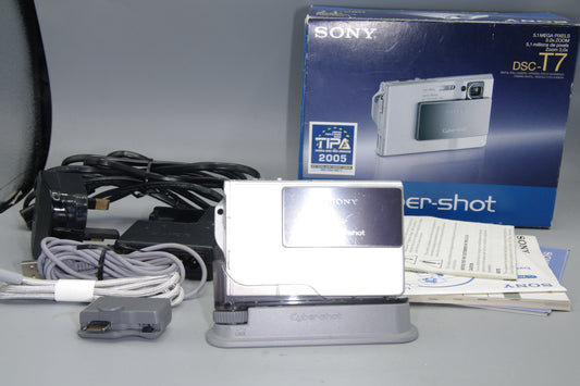 Boxed Sony Cyber-shot DSC-T7 Digital Camera – Ultra Slim – Excellent Condition
