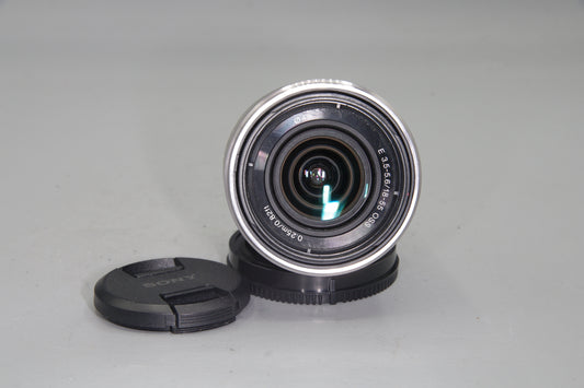 Sony SEL1855 E 18–55mm f/3.5–5.6 OSS Lens – Very Good Condition
