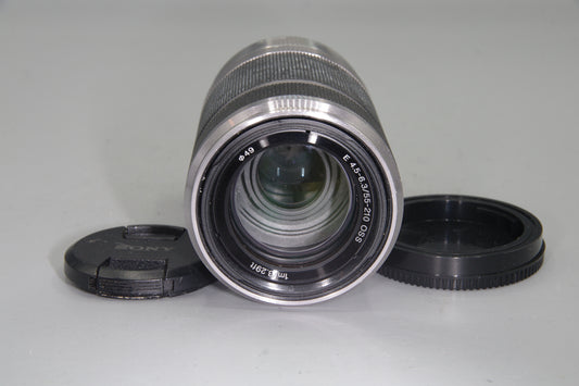 Sony E 55–210mm f/4.5–6.3 OSS Lens – Very Good Condition