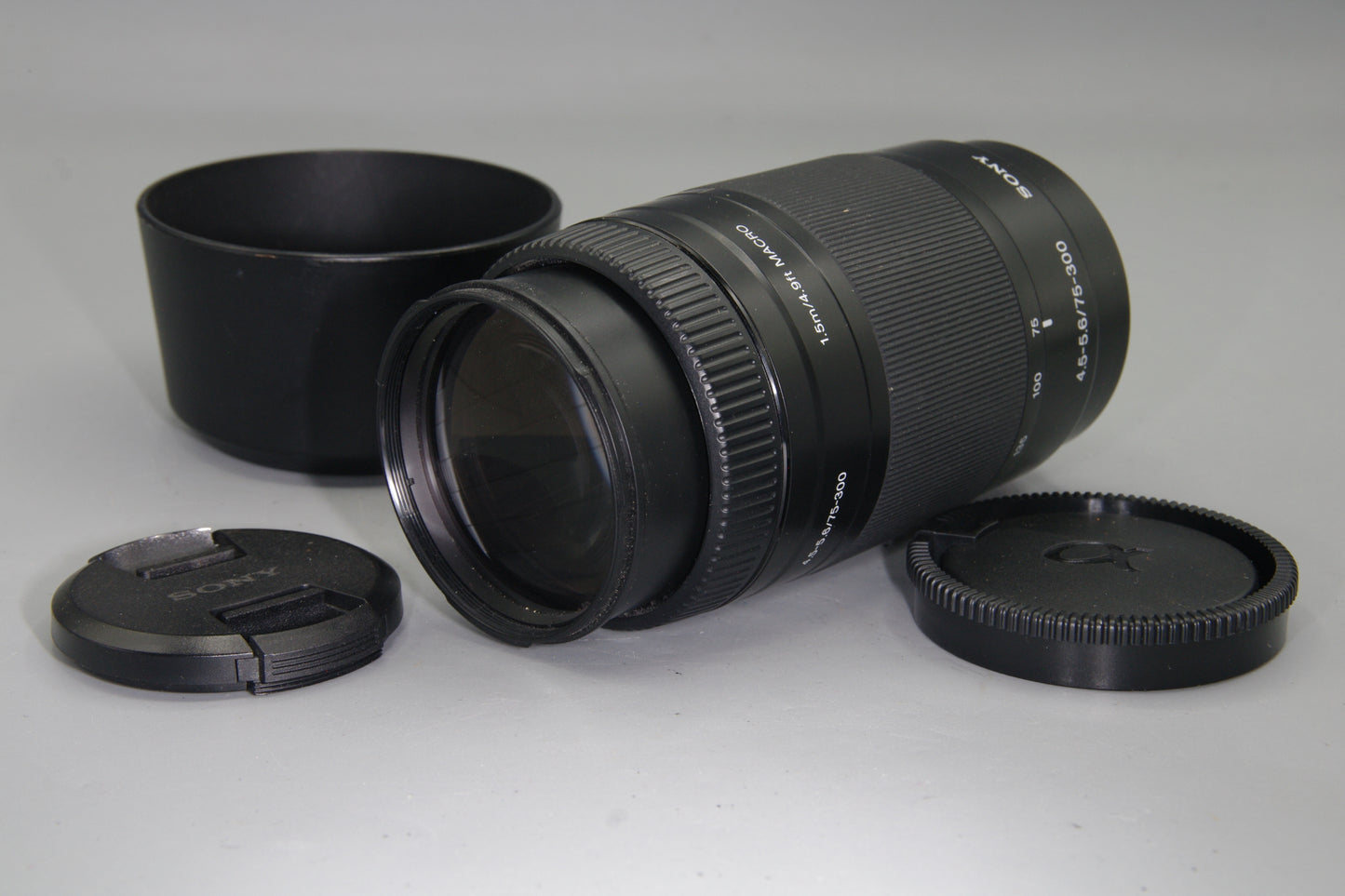 Sony AF 75–300mm f/4.5–5.6 Lens – A-Mount – Very Good Condition