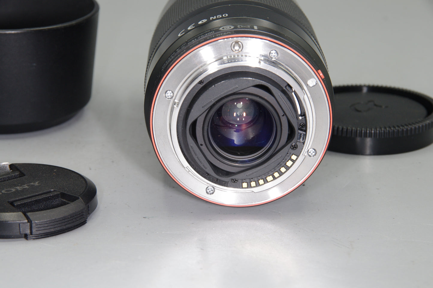 Sony AF 75–300mm f/4.5–5.6 Lens – A-Mount – Very Good Condition