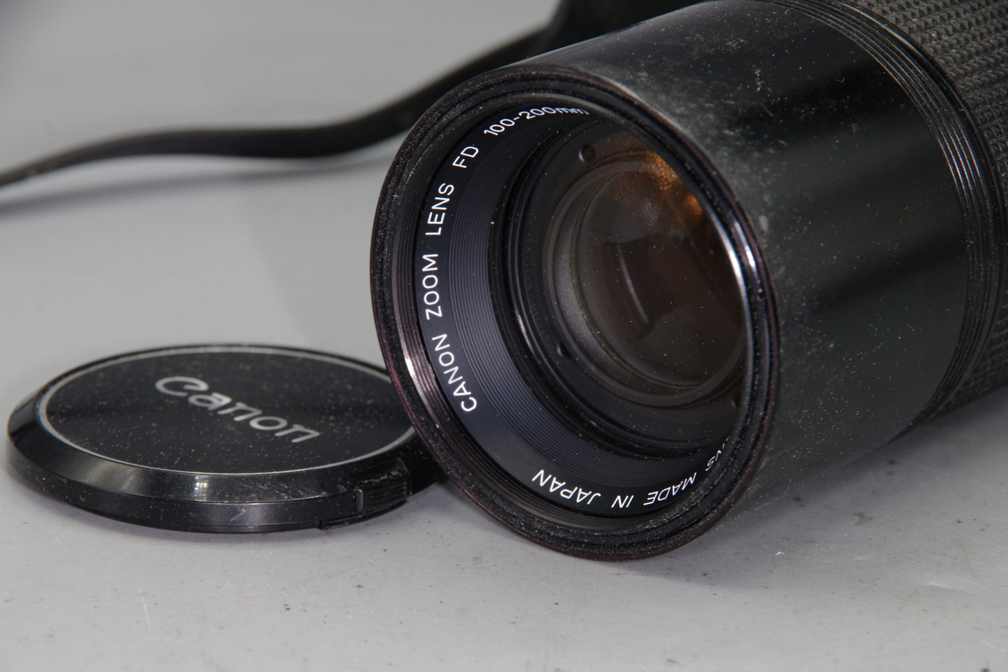 Canon FD 100–200mm f/5.6 S.C. Lens – Excellent Condition