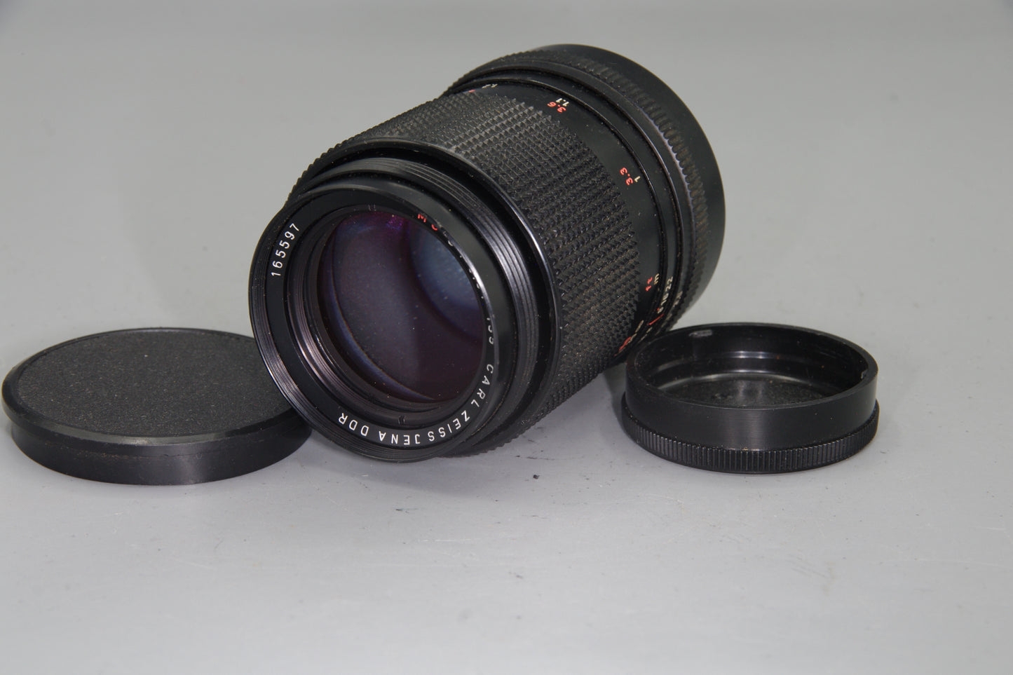 Carl Zeiss Jena DDR 135mm f/3.5 M42 Lens – Very Good Condition