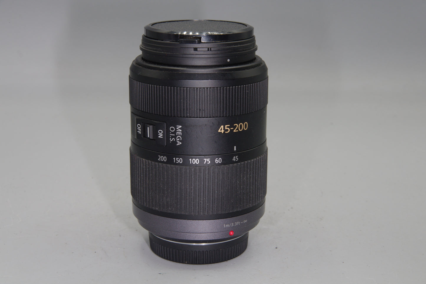 Lumix G Vario 45-200mm F/4.5-5.6 Mega O.I.S. M4/3 Lens - Excellent