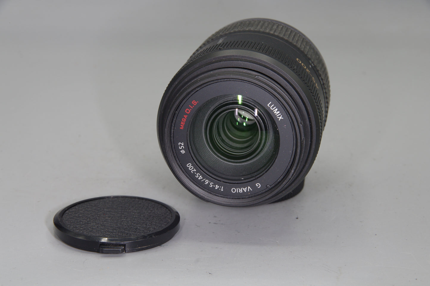 Lumix G Vario 45-200mm F/4.5-5.6 Mega O.I.S. M4/3 Lens - Excellent