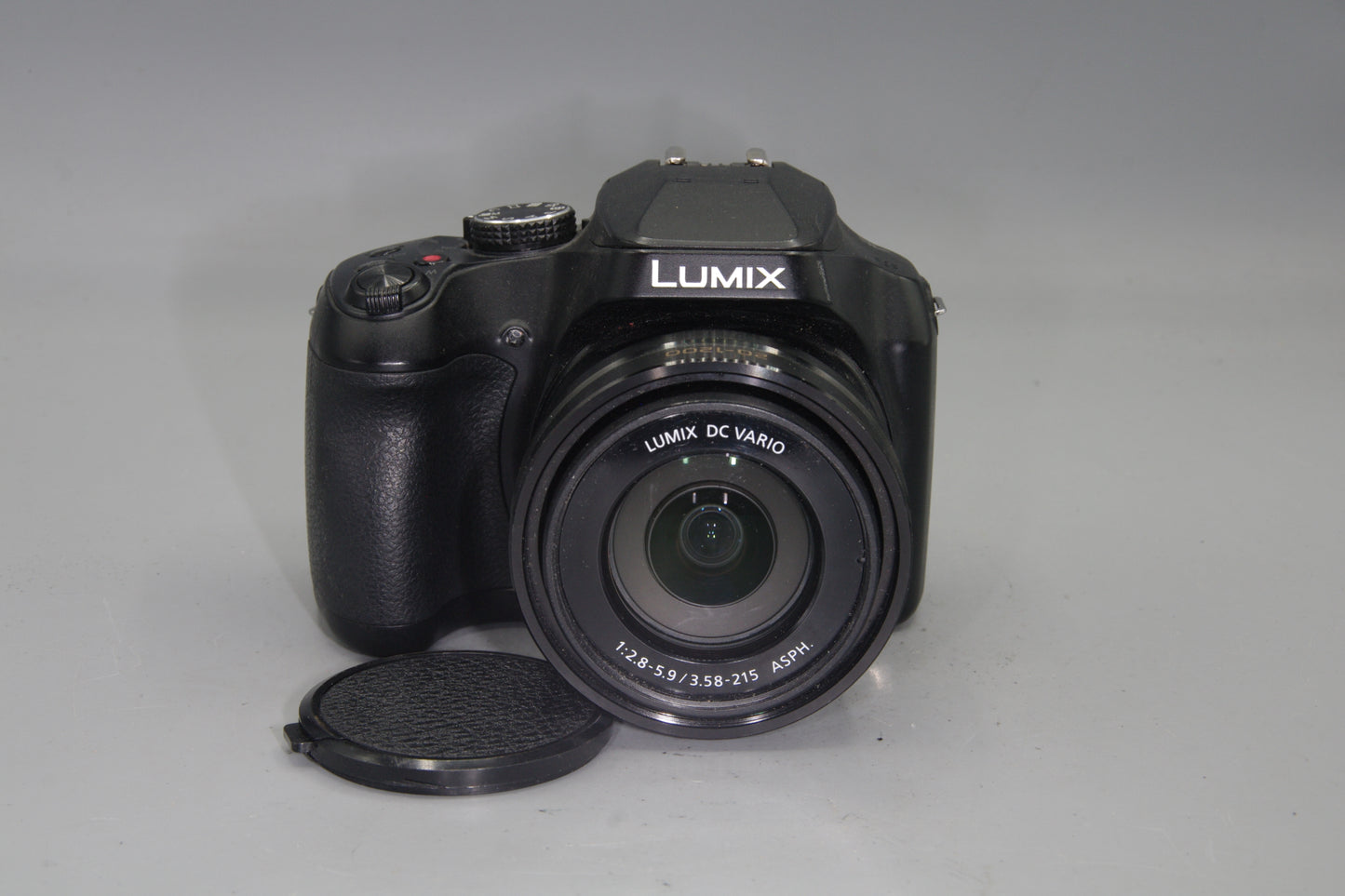 Panasonic Lumix FZ82 18.1MP Digital Bridge Camera - Excellent Condtion