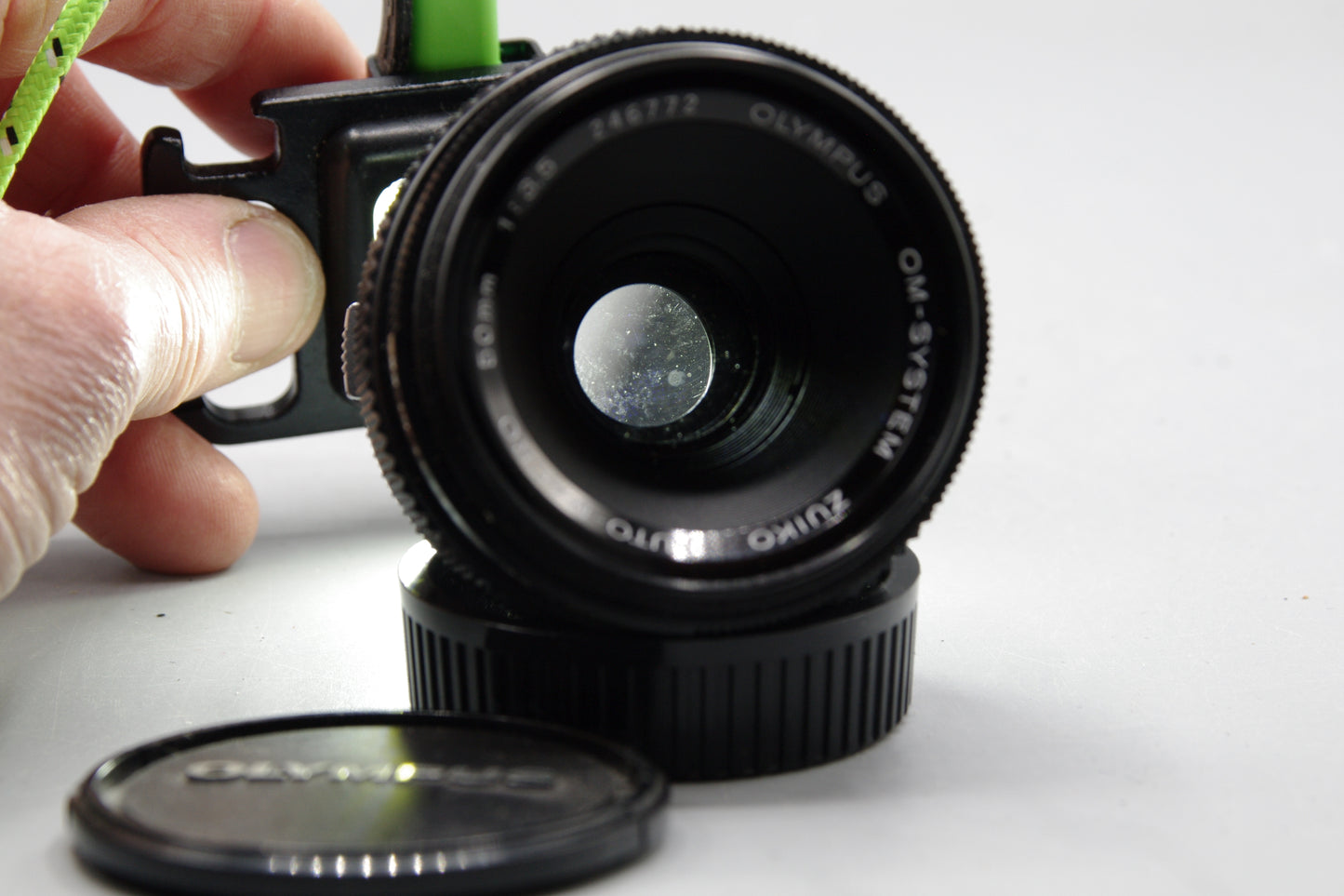 Olympus OM Zuiko Auto-Macro 50mm F/3.5 - Olympus OM Mount
