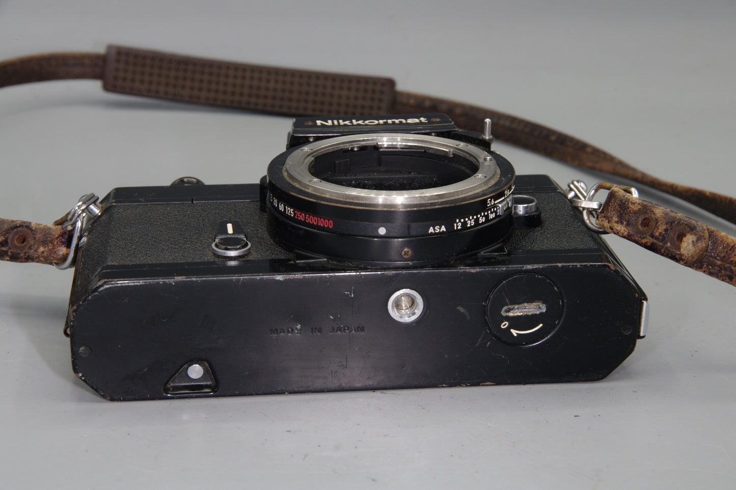 Nikon Nikkormat FT2 35mm SLR Film Black Camera Body - Tested - Battery included