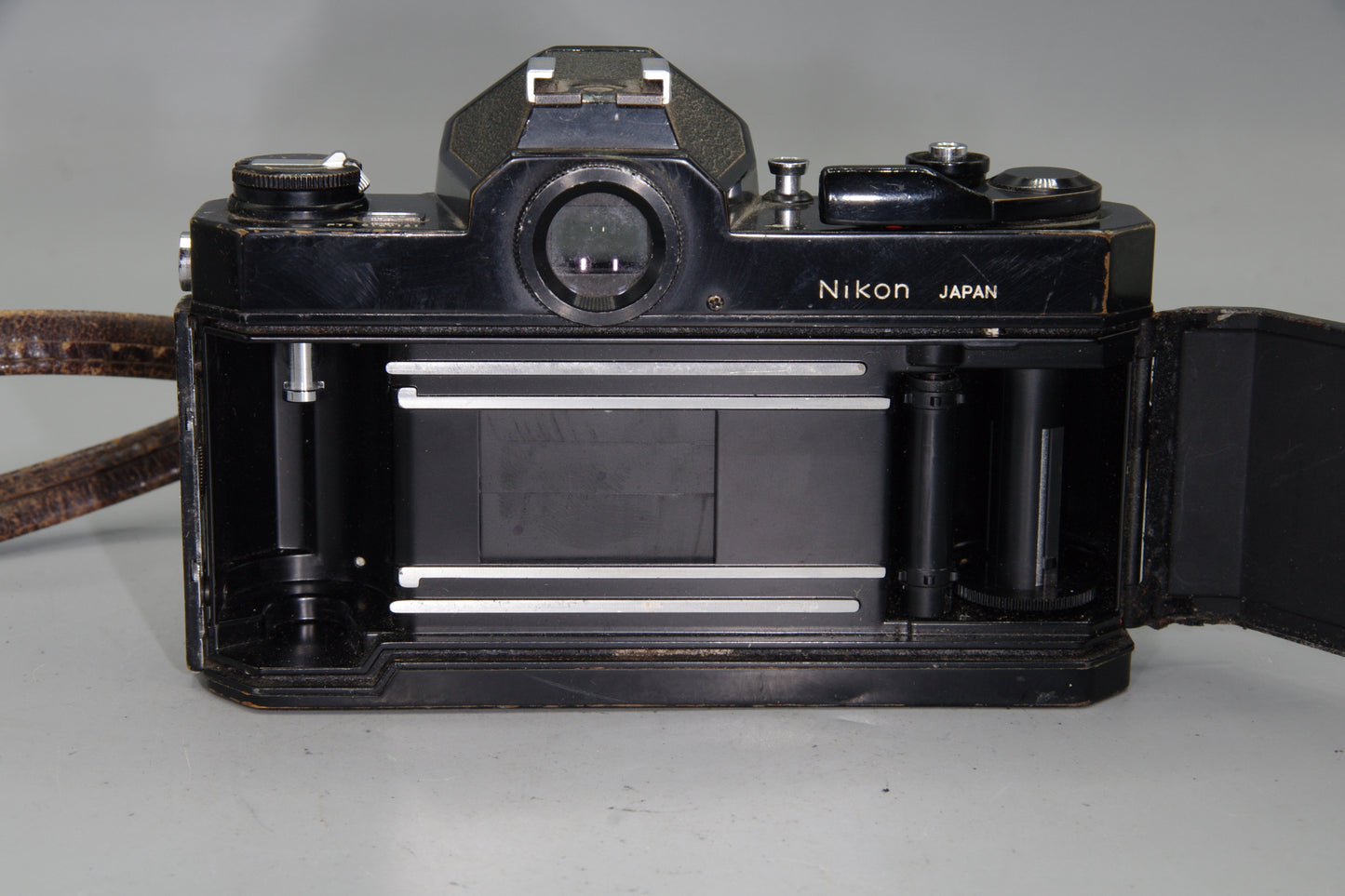 Nikon Nikkormat FT2 35mm SLR Film Black Camera Body - Tested - Battery included