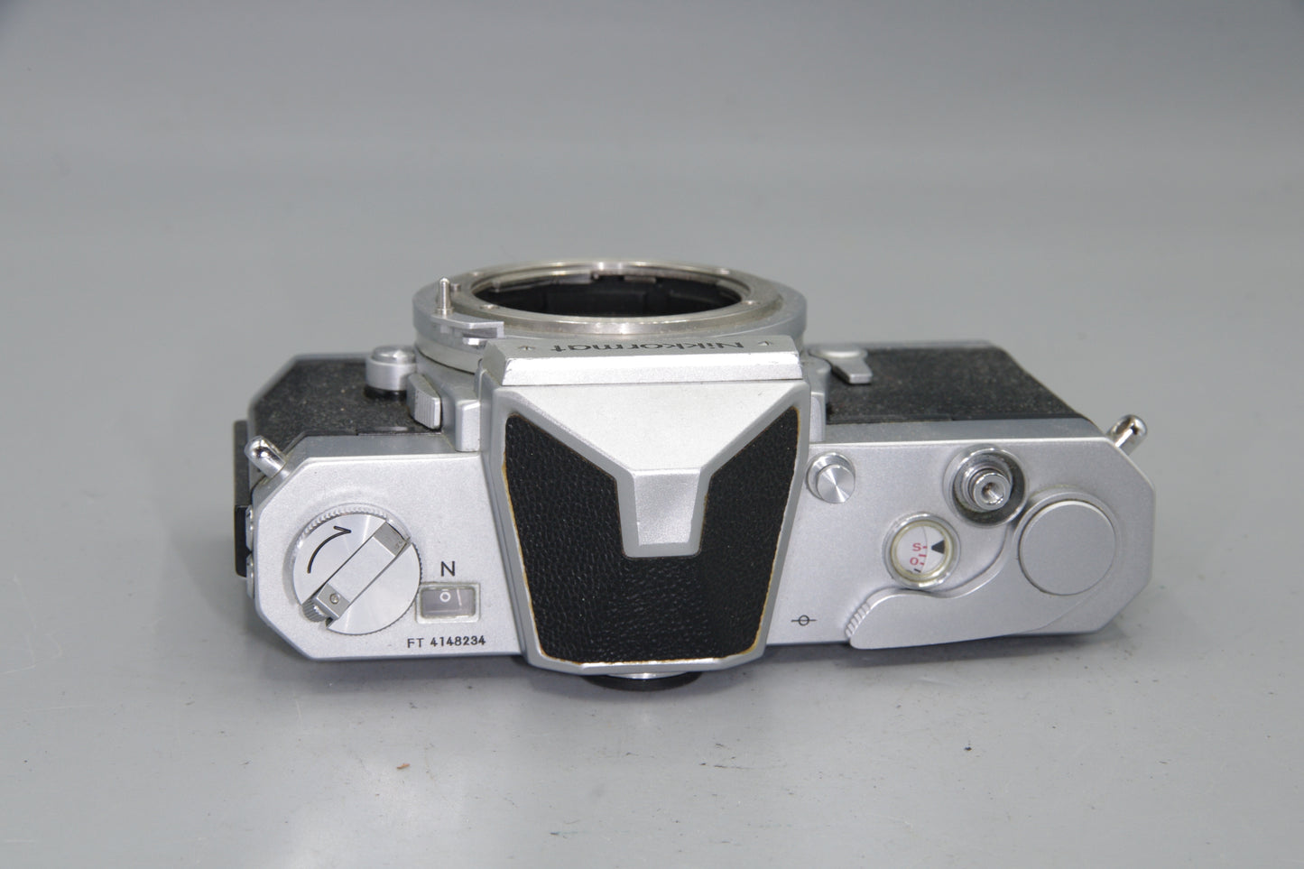 Nikon Nikkormat FTN 35mm SLR Film Silver Camera Body – Tested Classic