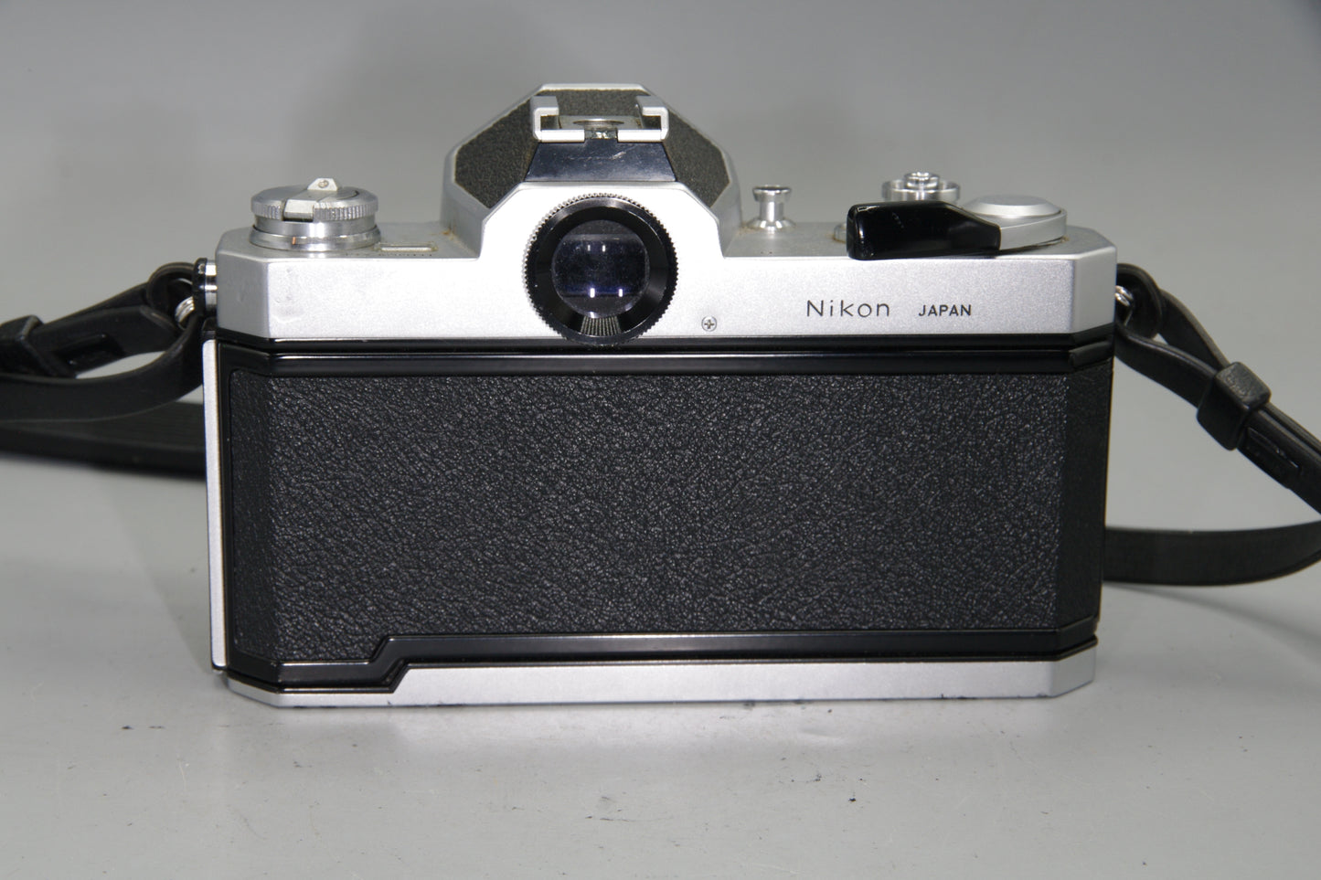 Nikon Nikkormat FT2 35mm SLR Film Silver Camera Body - Tested