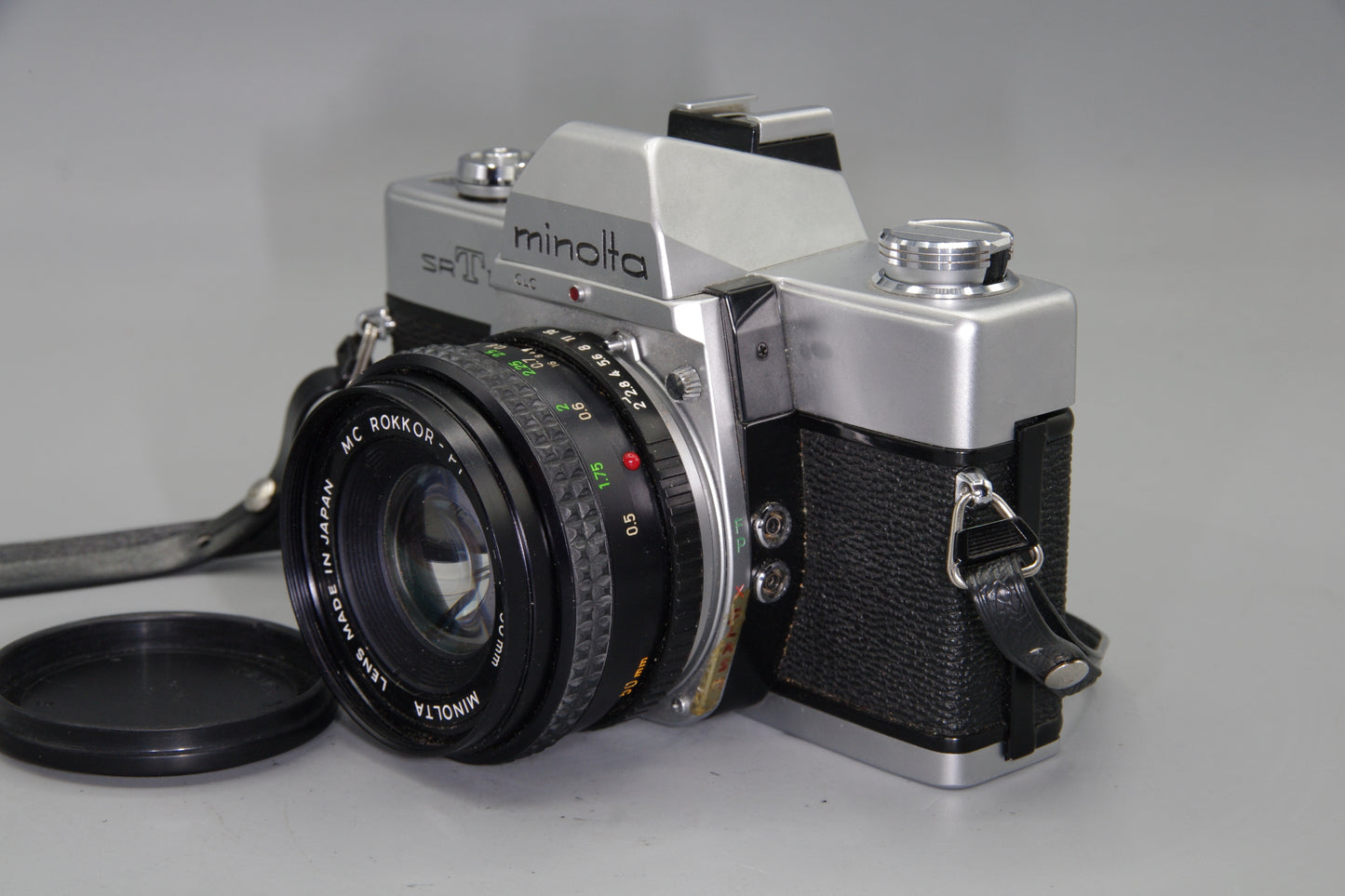 Minolta SR-T100b 35mm SLR + Rokkor 50mm f/2 Lens – Tested – Manual