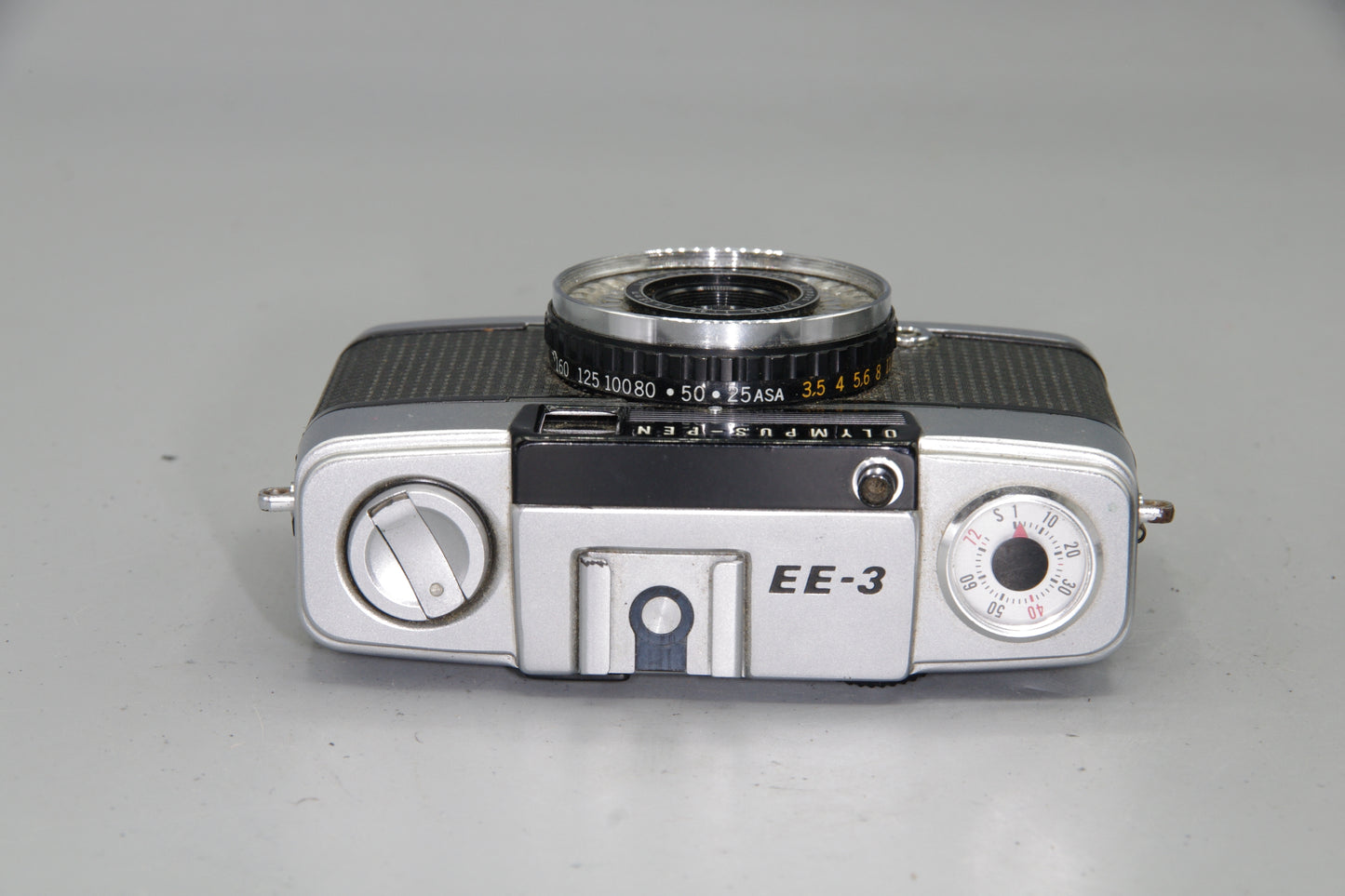 Olympus PEN EE-3 Half-Frame 35mm Film Camera – Red Flag Working