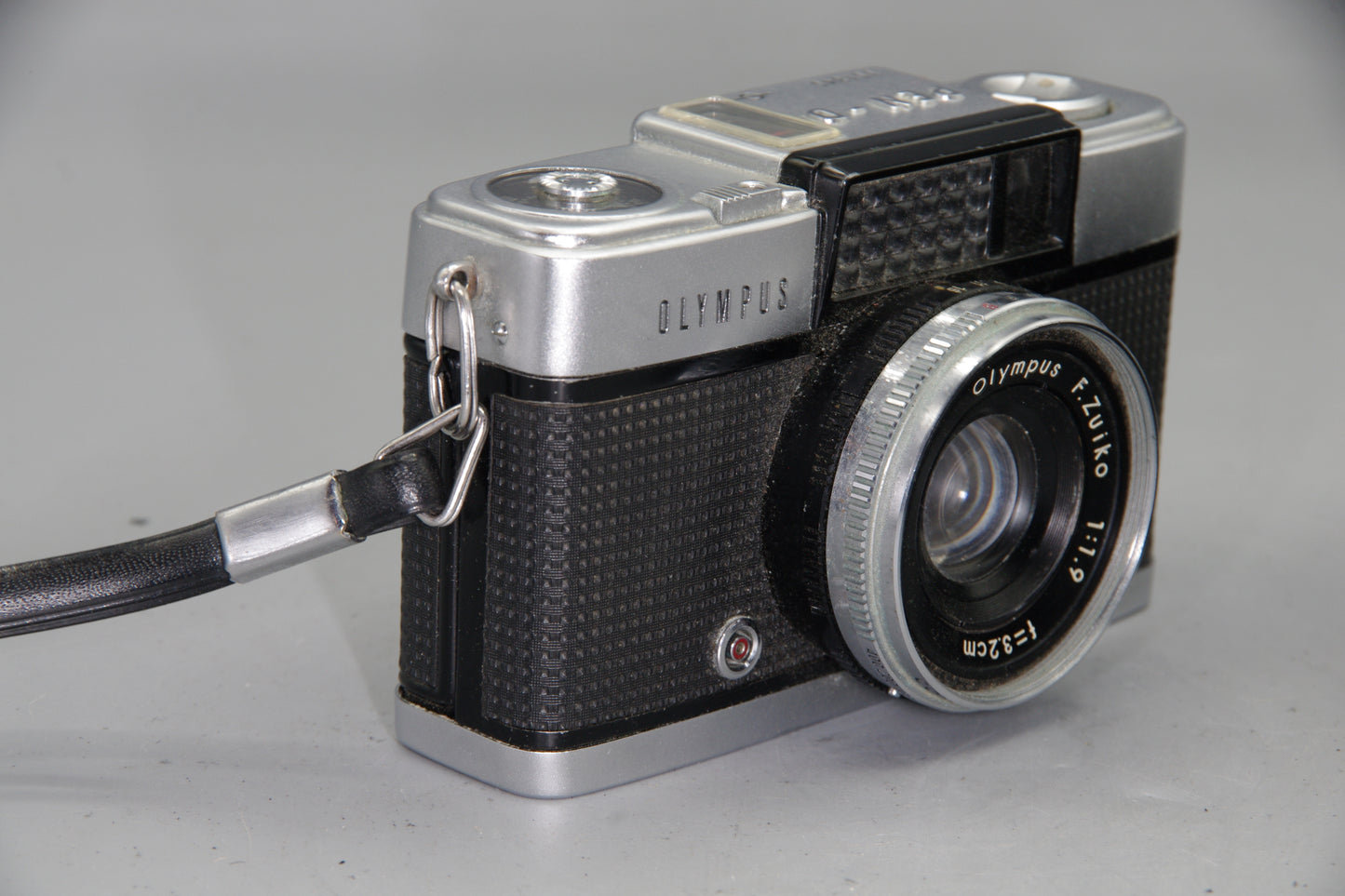 Olympus PEN D Half-Frame 35mm Film Camera – Tested Compact Classic