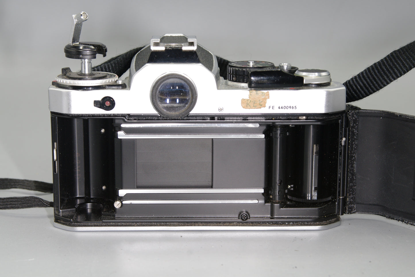Nikon FE 35mm SLR with 35-100mm Lens and Batteries
