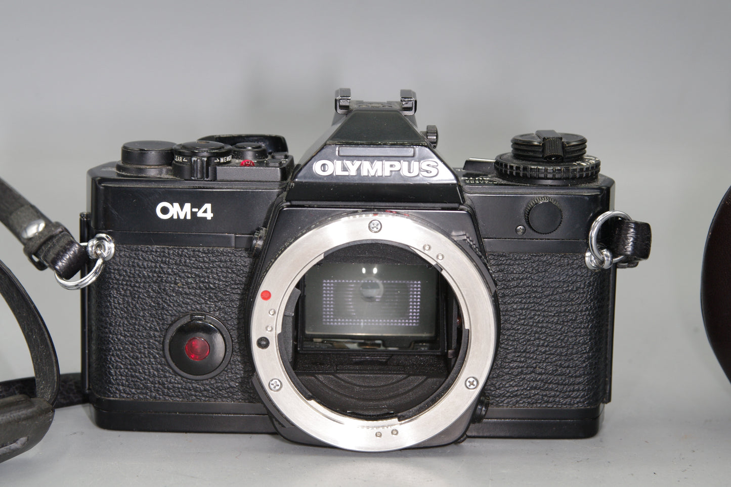 Olympus OM-4 35mm SLR Camera  + 35-70mm Lens and Case - Excellent