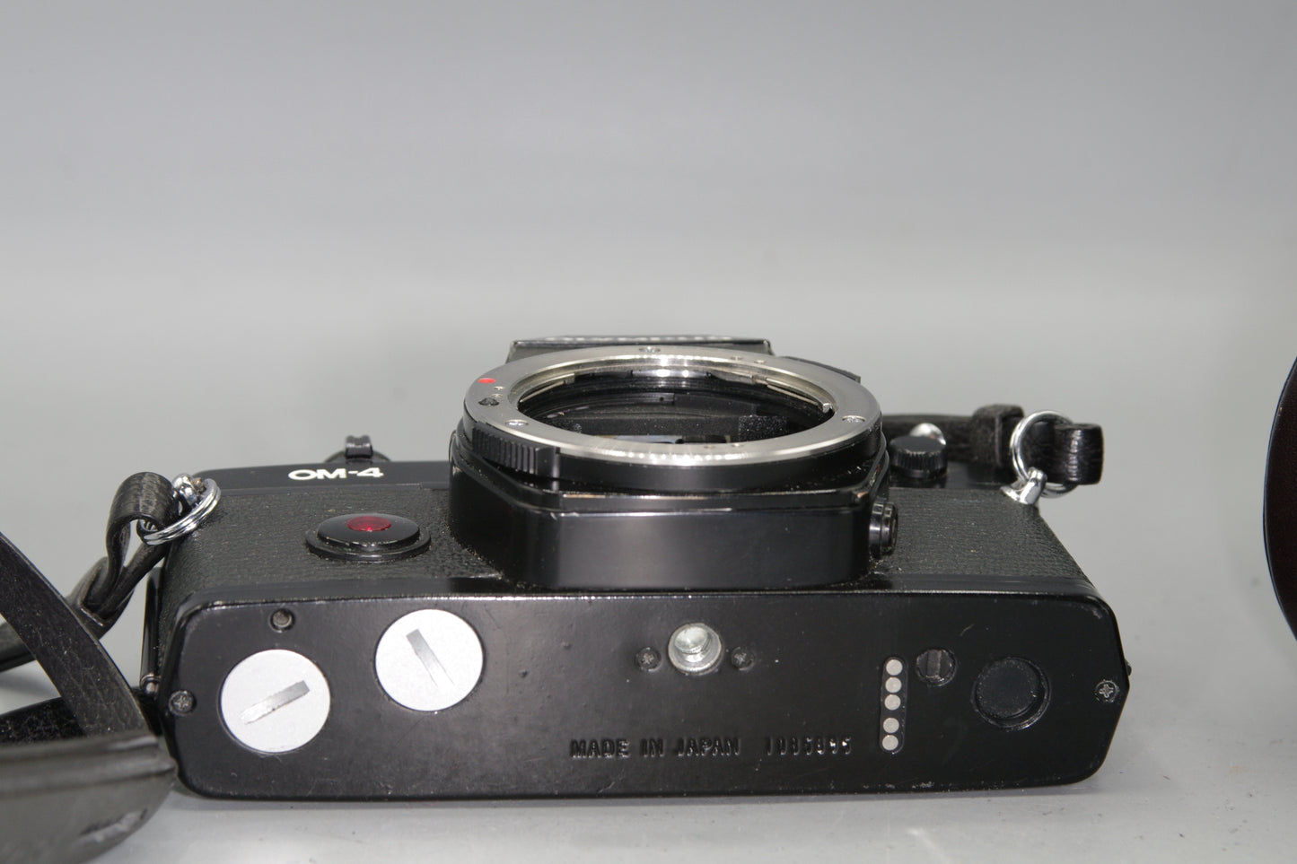 Olympus OM-4 35mm SLR Camera  + 35-70mm Lens and Case - Excellent