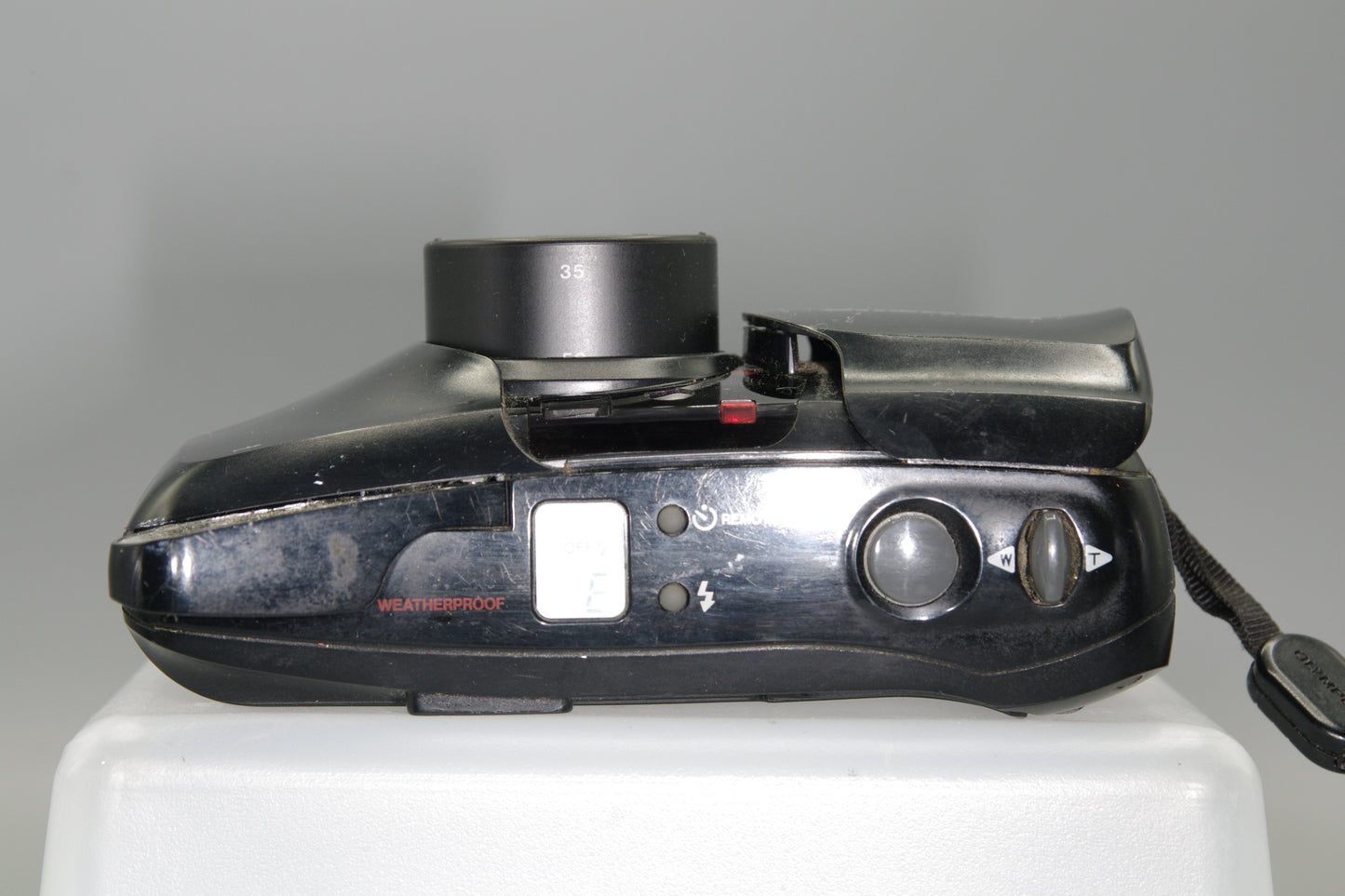 Olympus MJU Zoom 35mm Camera with 35-70mm Lens