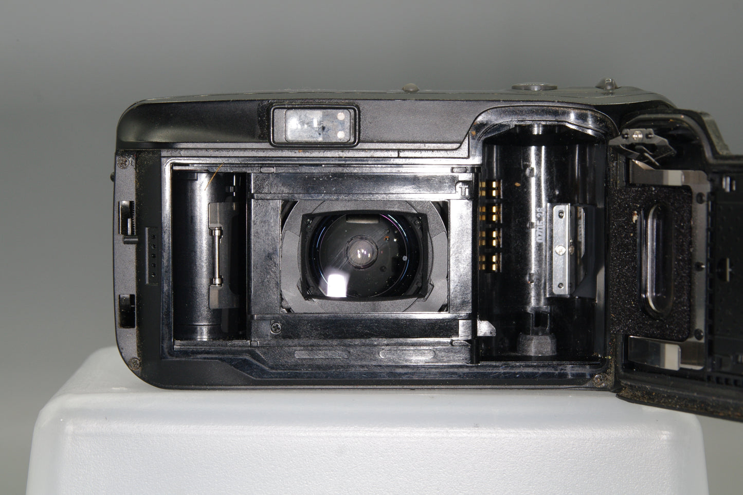 Olympus MJU Zoom 35mm Camera with 35-70mm Lens