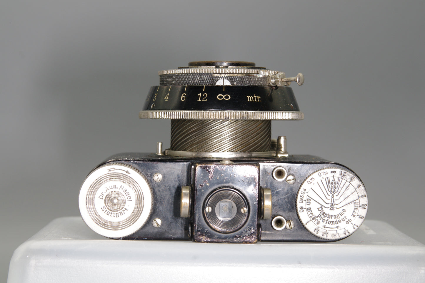 1931 Nagel Pupille with Leitz Wetzlar Elmar 5cm F/3.5 Lens and case