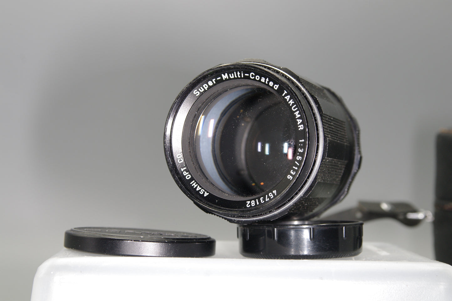 Asahi Super-Multi-Coated Takumar 135mm F/3.5 Lens - M42 Mount