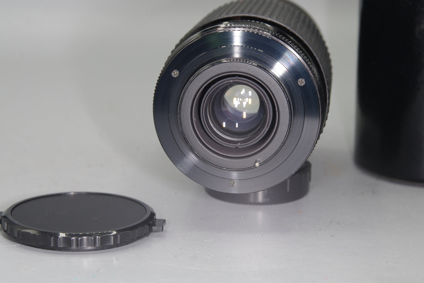 Seimar-Donnex 80-200mm F/4.5 Zoom Lens - M42 Mount