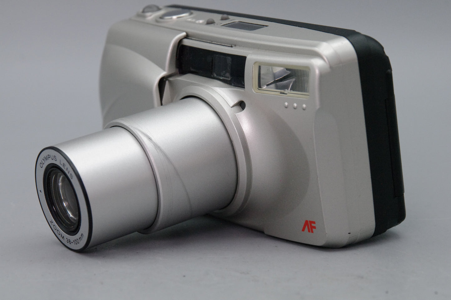 Olympus SuperZoom 100G 35mm Film Camera – Tested & Working – Excellent
