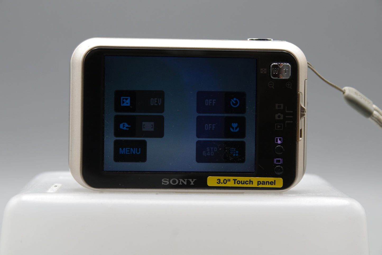 Sony Cybershot DSC-N2 10.1MP Compact Camera - Excellent