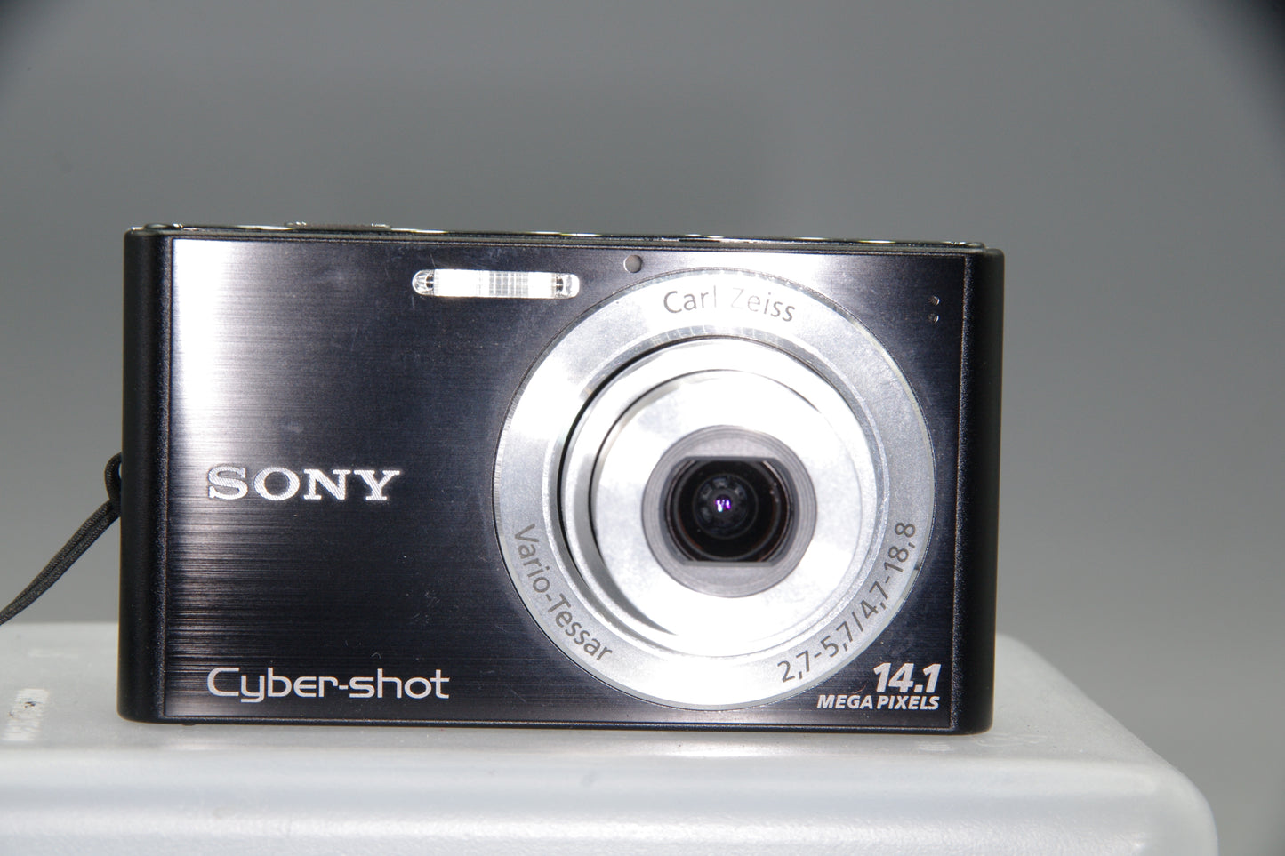 Sony Cyber-shot DSC-W320 14.1MP Compact Digital Camera - Excellent