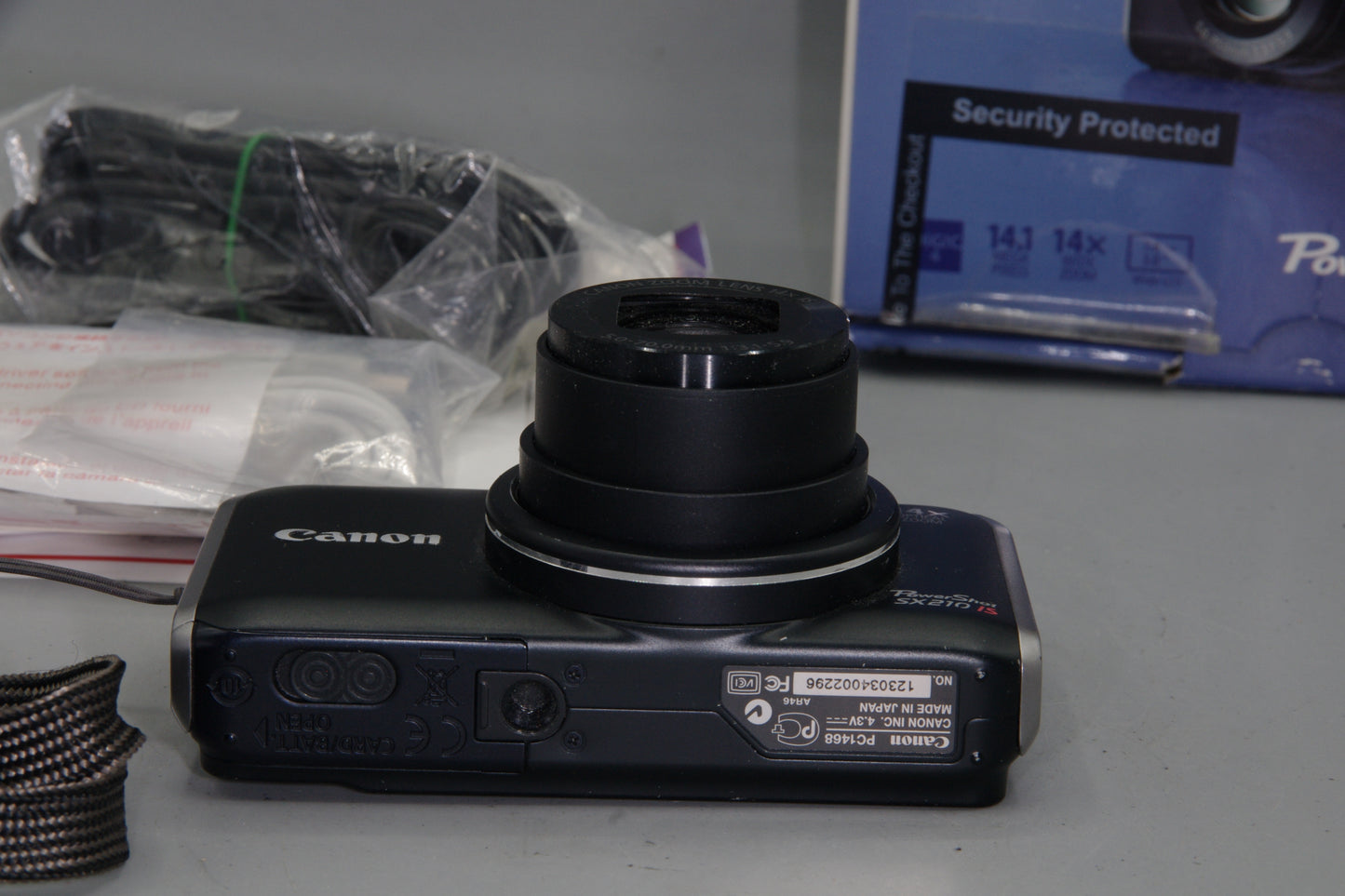 Canon PowerShot SX210 IS 14MP Compact Camera 14x Zoom HD - Boxed